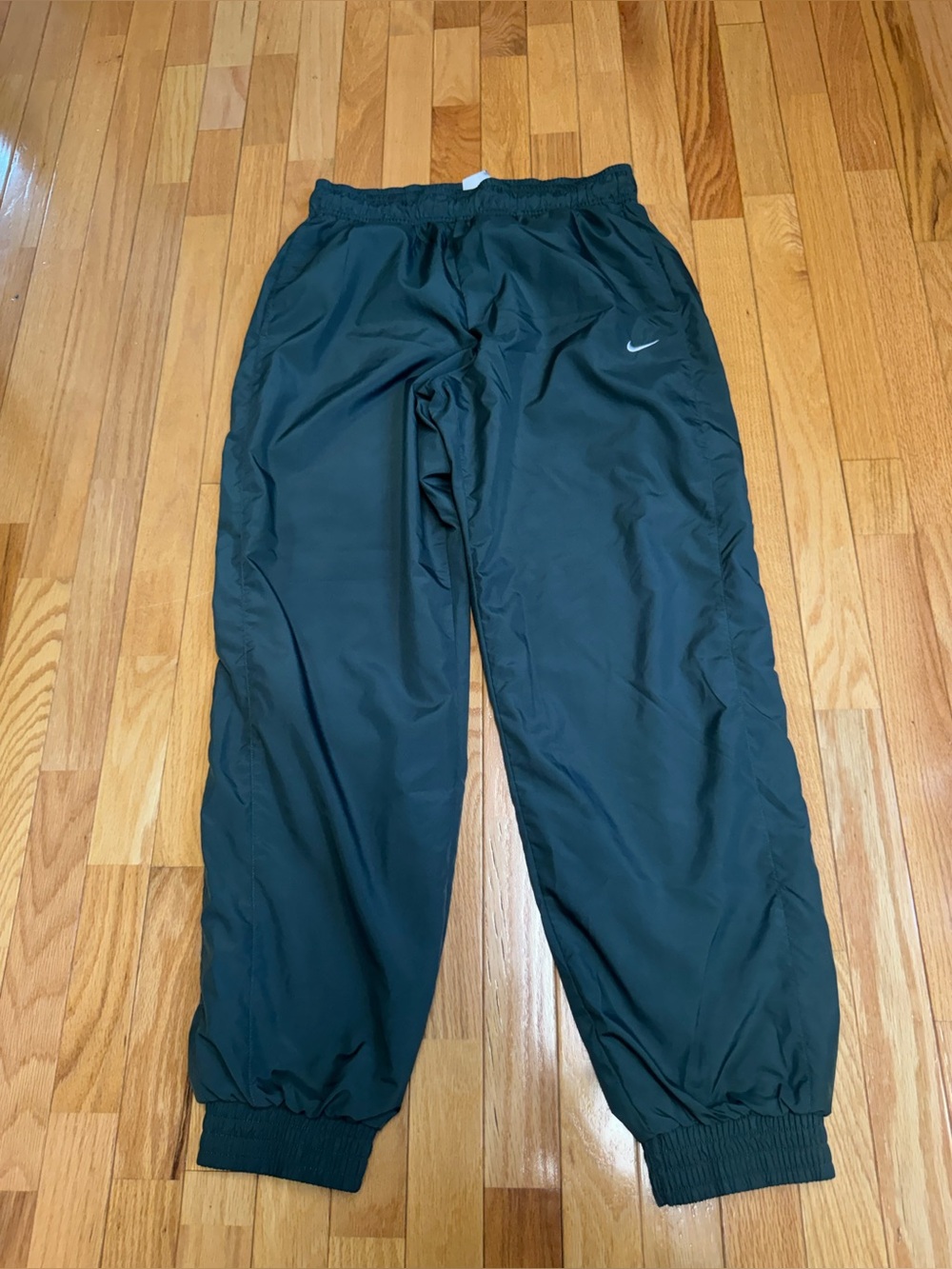 Vintage Nike Green Windbreaker Pants size M